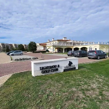 El-em Apartments-в-301 Lägenhet Baltjik