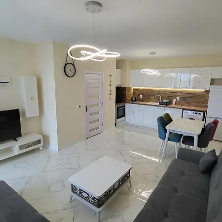 El-em Apartments-в-301 בלצ'יק