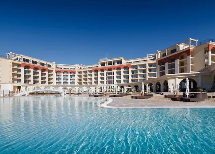 El-em Apartments-в-301