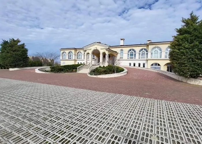 El-em Apartments-в-301 Balchik